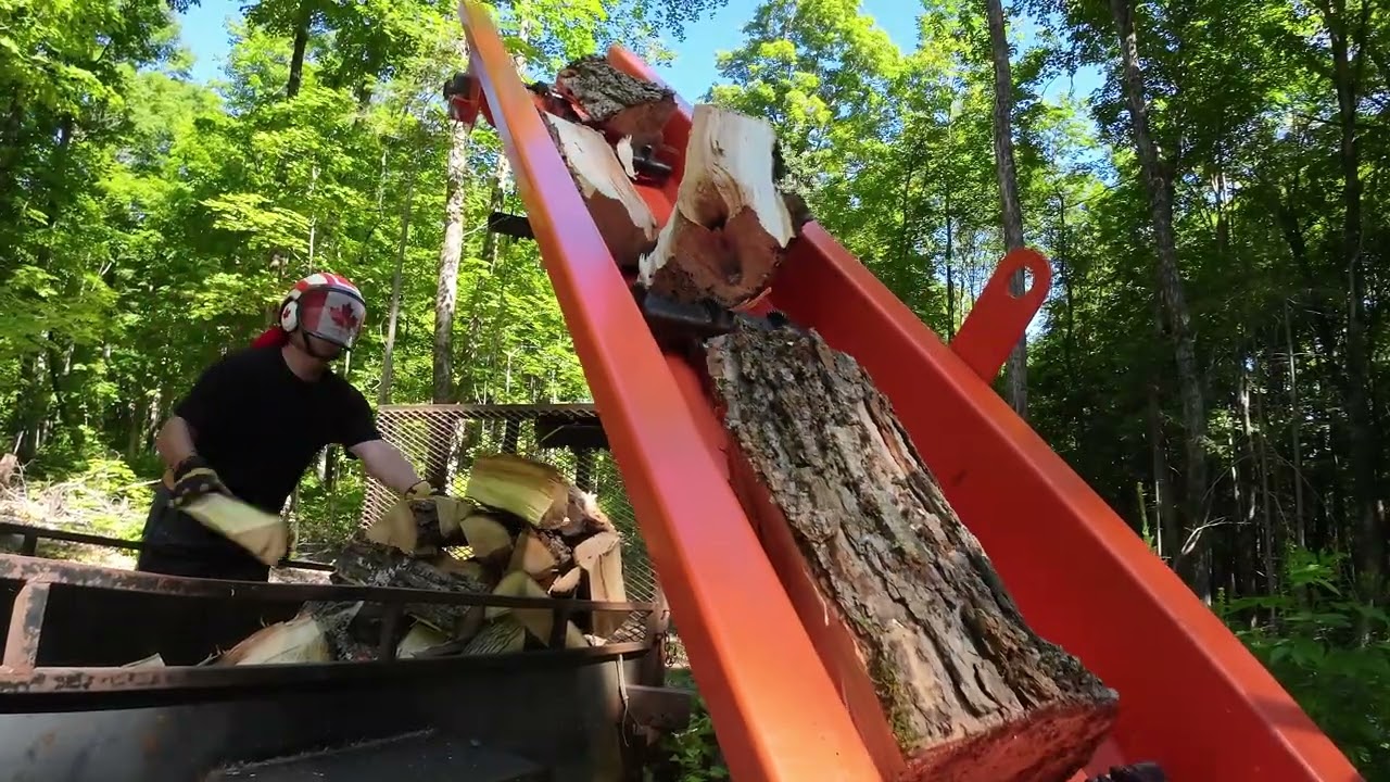 817 Feed The Beast! Eastonmade AXIS Wood Splitter. STIHL MS261 Chainsaw   4K