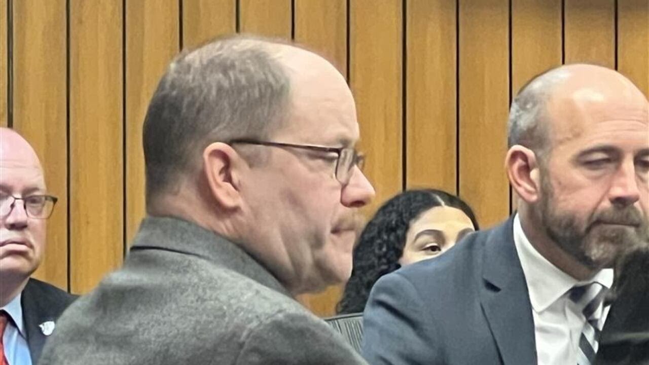 Jury deliberations begin in Dale Warner murder trial