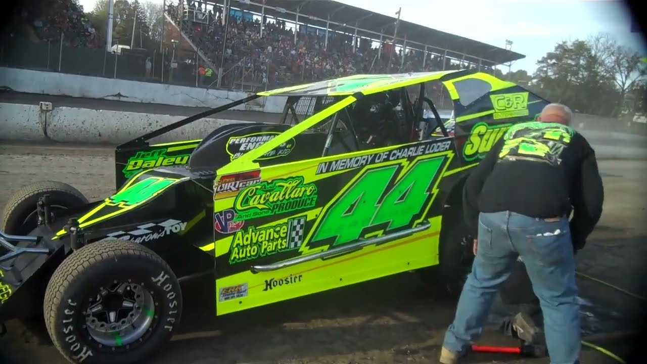 Modifieds at Middletown 2025 -    Pit Stops!
