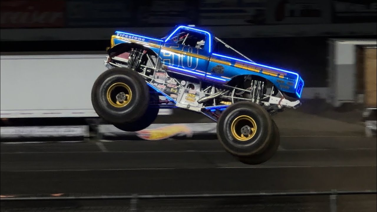 Hot Wheels Monster Trucks Stafford Motor Speedway 2025 Full Show