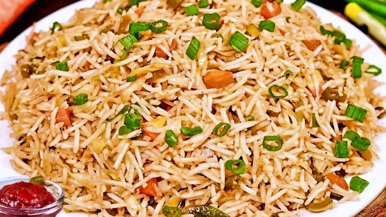 Veg Fried Rice Recipe | रेस्टोरेंट स्टाइल खिली खिली वेज फ्राइड राइस बनाये घर पर सिर्फ 10 मिनट में