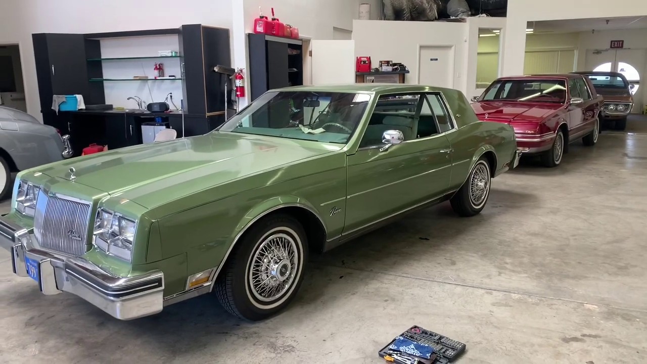 Scott and Sandy's 1979 Buick Riviera - Proper Parts Power Seat Gearbox Replacement