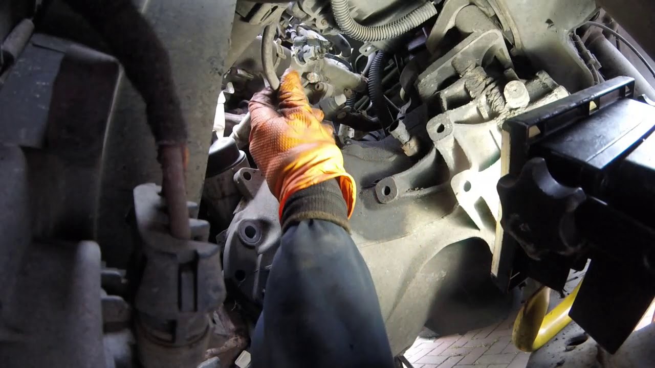 2007 Vauxhall Zafira 1.8L  Petrol Clutch Replacement