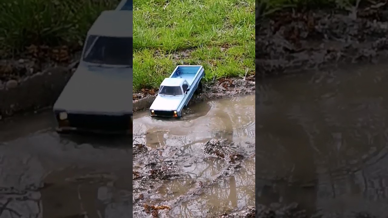 RC car #rc #rccar #crawler  Matsch und Wasser