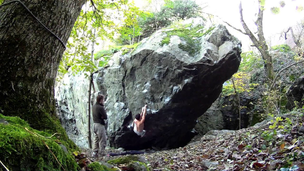 Le Clash 8b+ // Alban Besnier // Bloc Rioupéroux // France