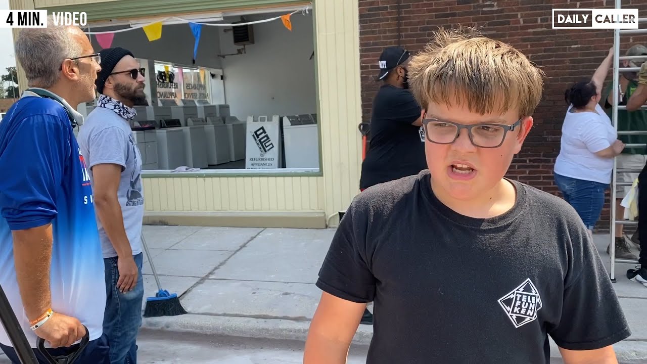 15-Year-Old Helps Cleanup Kenosha After Rioters Destroy City