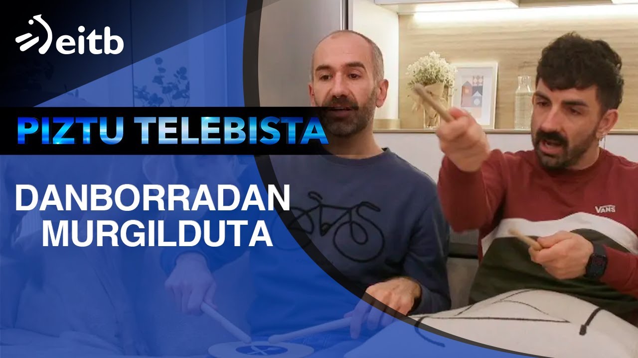 Kuxinak eta egurrezko mahai-tresnak hartu eta danborradan murgildu dira sofakideak