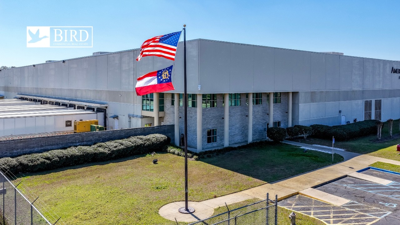 121 Plantation Oak Dr, Thomasville, GA