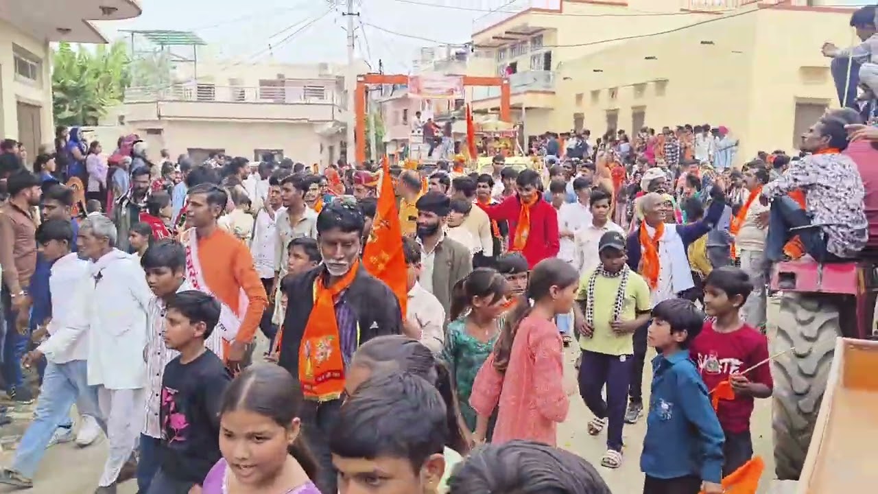 Full trending video करेड़ा 🙏🫴 में जोरदार हिंदू सम्मेलन का जुलूस निकाला गया एक बार जरूर देखे धन्यवाद 