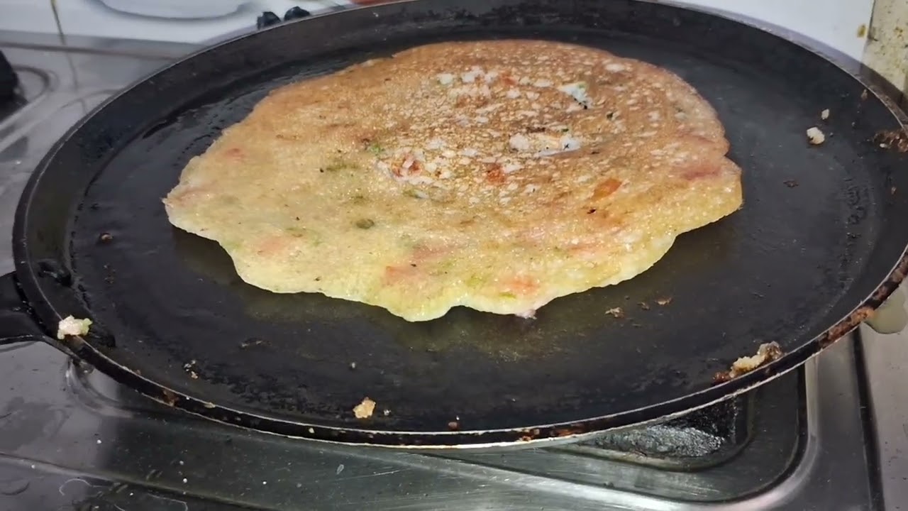 Uttapa recipe😋👌  My YouTube channel guy's support me guys subscribe my channel guy's 👍 😀 ❤️ 
