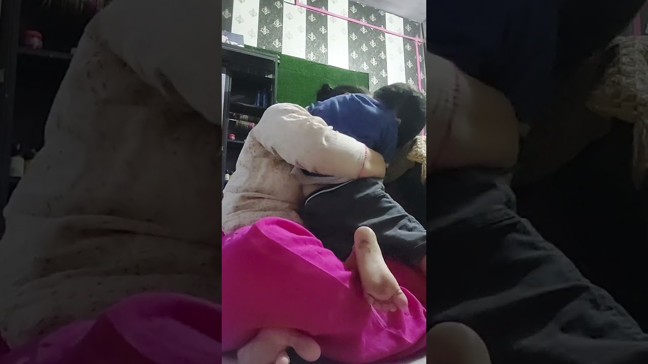Evi or mumma ka love #familyvlog  #dailyvlog #videos #viralvideo ##maabeti love