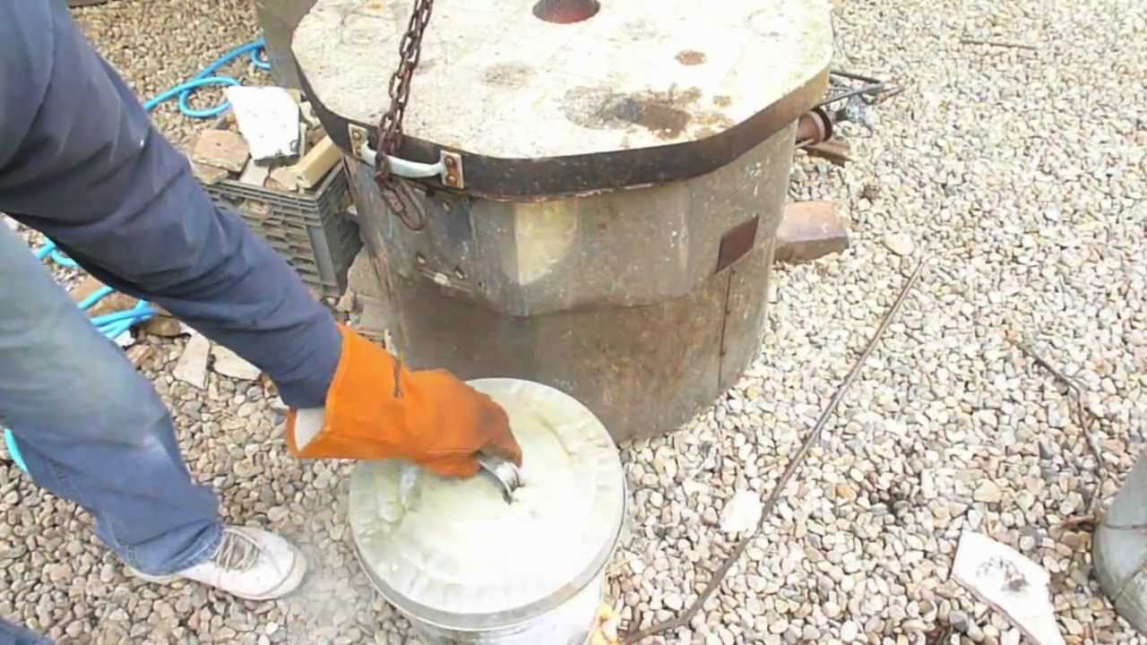 Vicente Garcia Raku Firing Crackle white vases