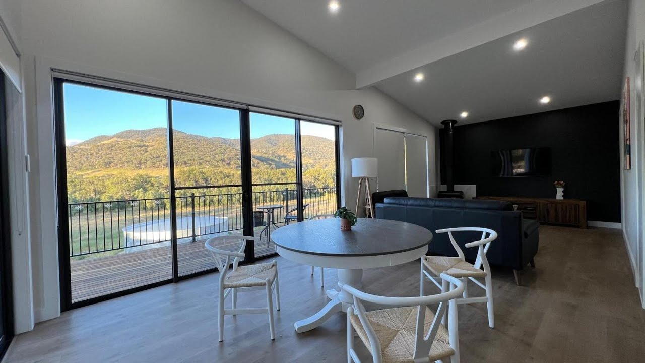 Vineyard stay at Mudgee, Windeyer, Australia