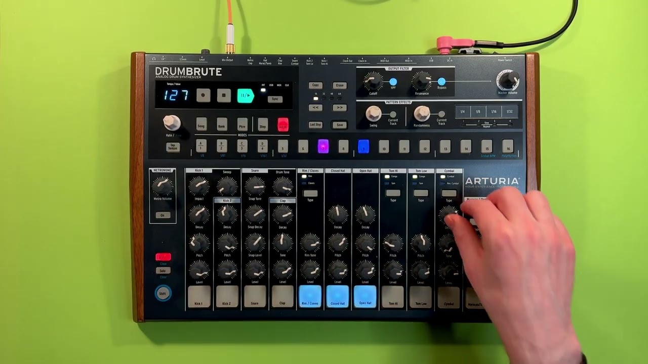 Drumbrute | Can it Techno without effects? | Jamuary 2026 Day 17