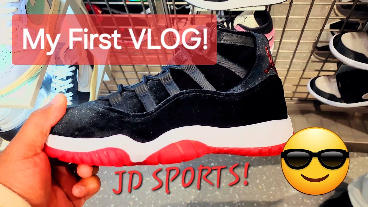 I'M SHOPPING AT JD SPORTS TODAY!