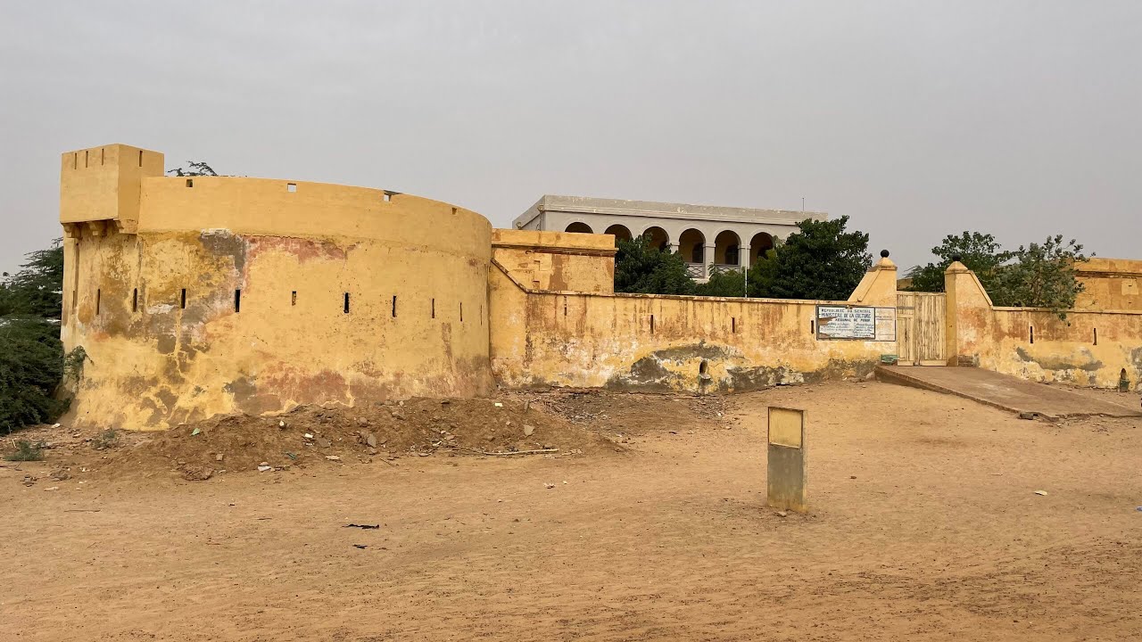 Dans la vallée du fleuve sénégal ,Village de GUIA ( Podor - Saint Louis )