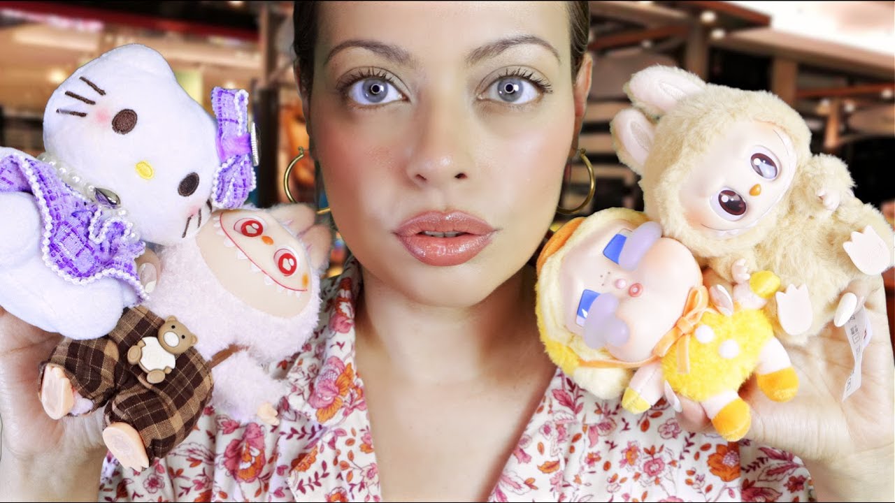ASMR Bag Charm Kiosk Roleplay - Tapping, Fabric Sounds, Bead Sounds, Scratching & more