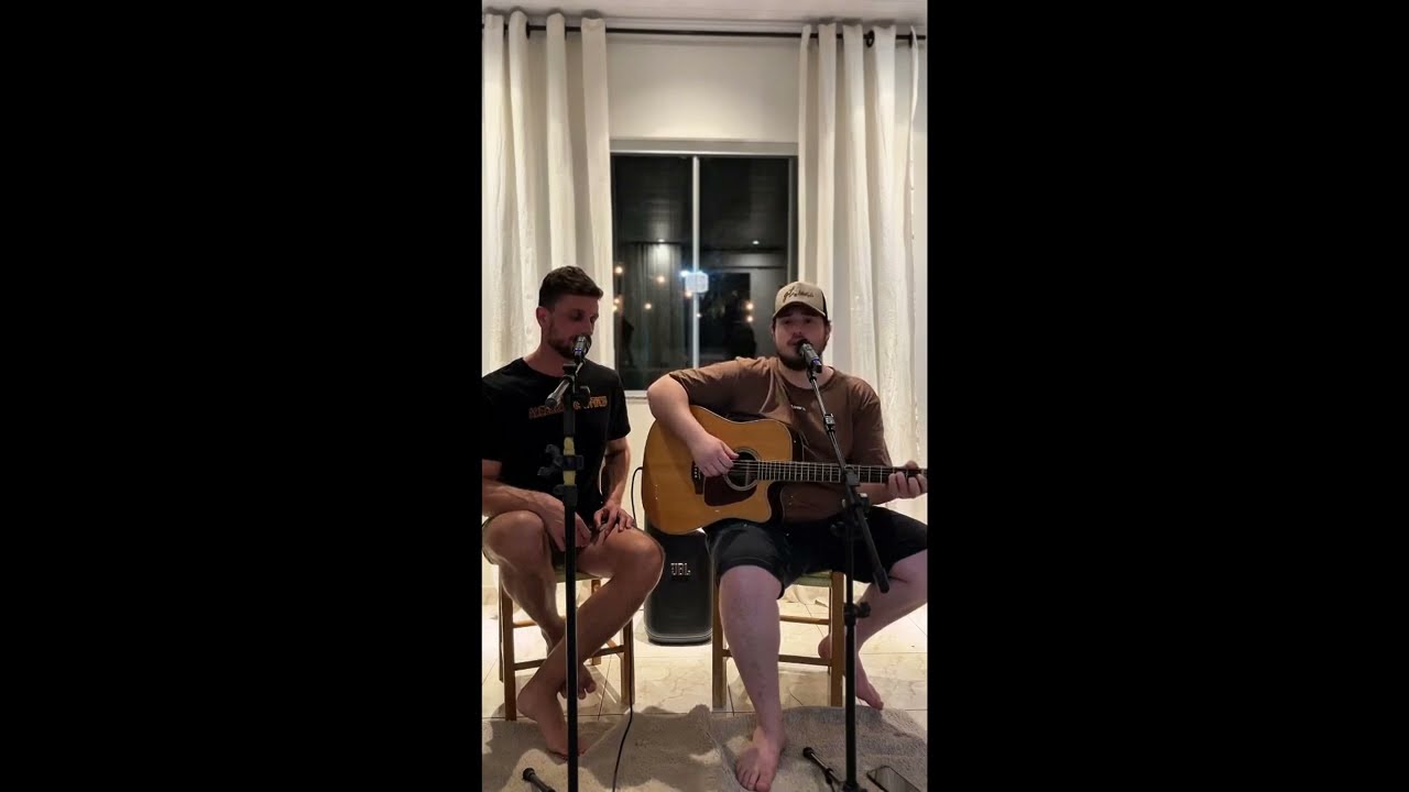 Felipe & Benjamin - (Na Rua - Guilherme & Santiago Cover). #sertanejo #guilhermeesantiago #saudade