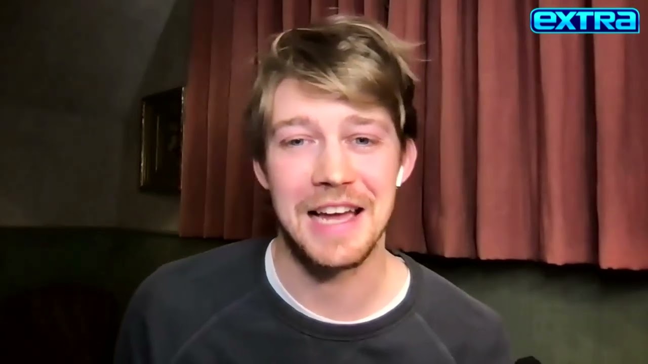 Joe Alwyn on How Taylor Swift Feels About STEAMY Scenes in ‘Conversations with Friends’ (Exclusive)