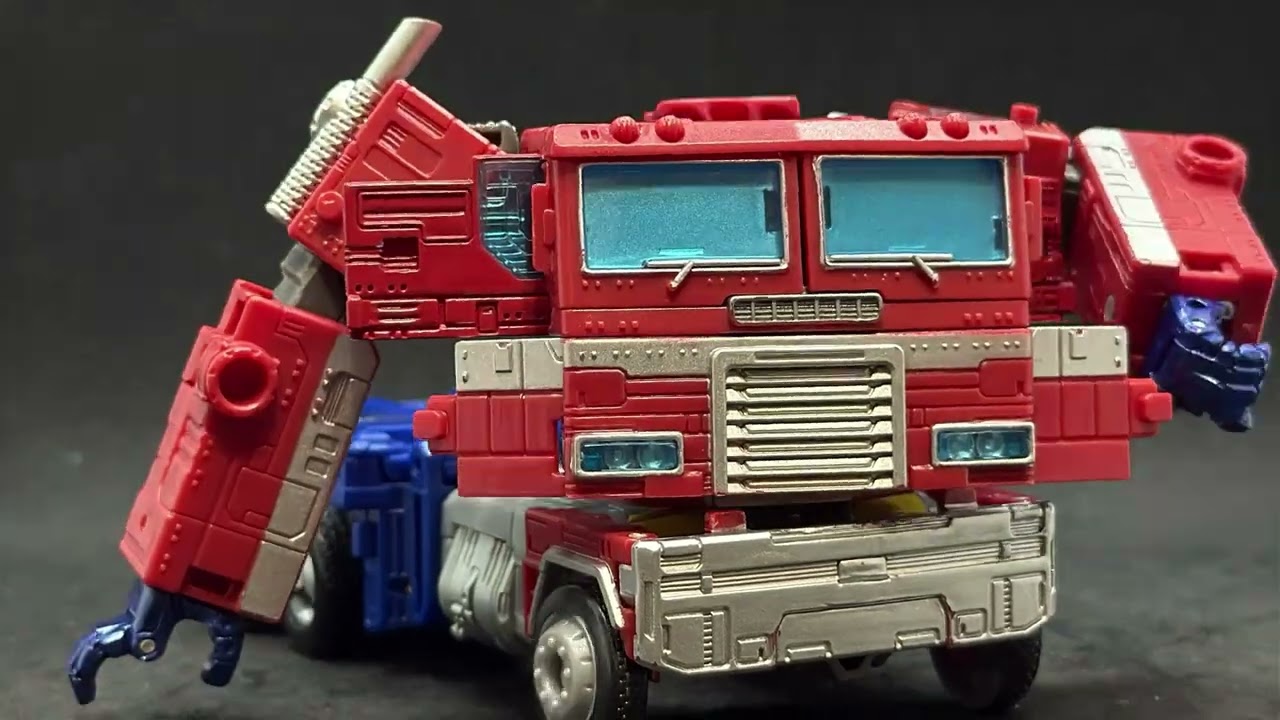 optimus prime transformation Stop motion