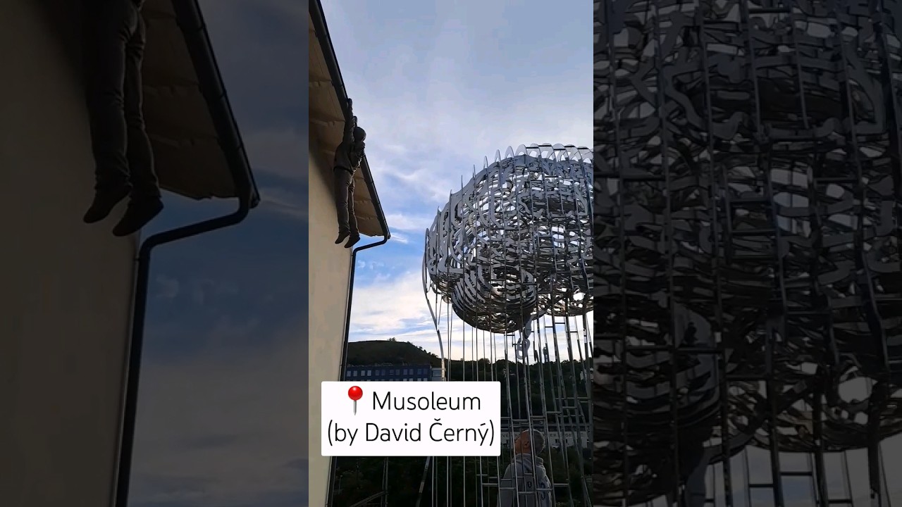 #davidcerny #musoleum #Prague #Praha #cz #czechia #czechrepublic #sculpture #contemporaryart #Černy