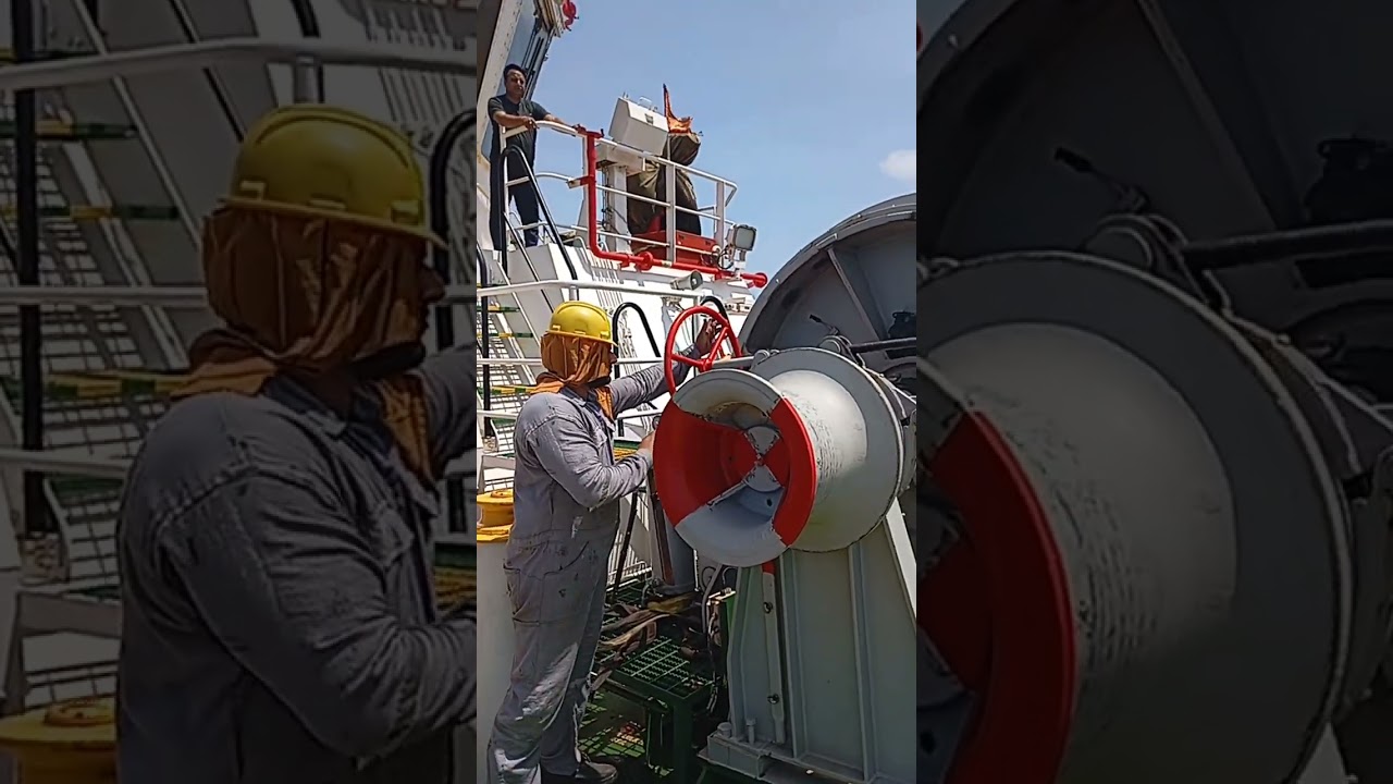 Merchant Navy ka sach jo koi nahi batata ⚠️ | Ship Life Reality