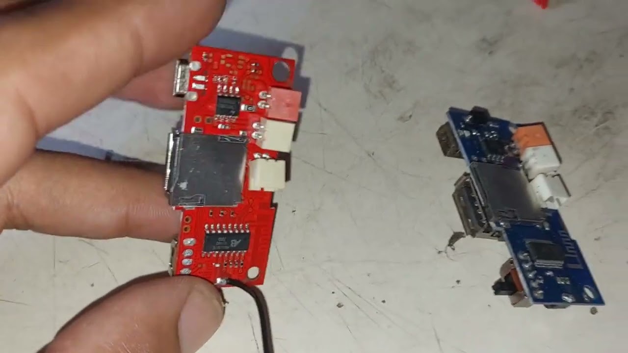  substituir a placa Bluetooth dá caixinha 🤔