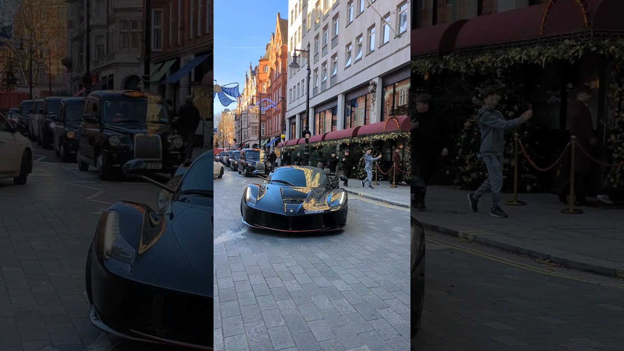 Stunning Black 🖤 Ferrari LaFerrari in Mayfair