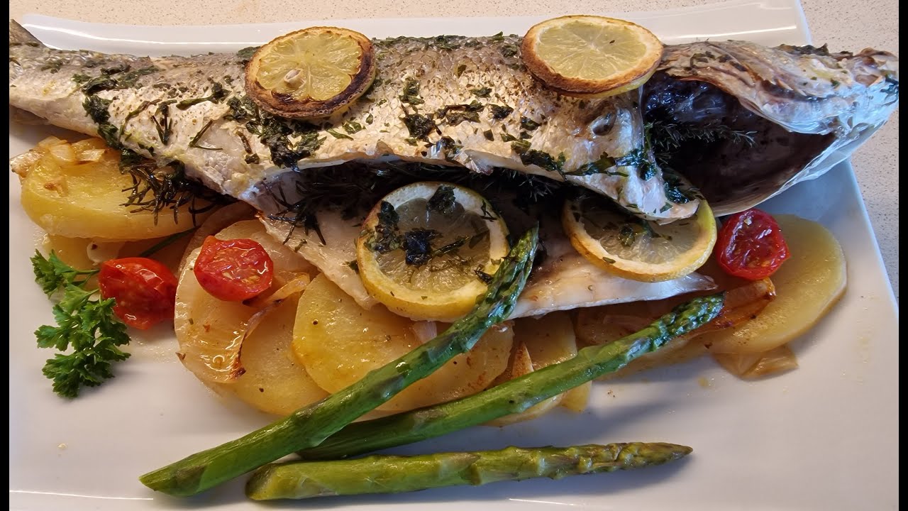 Llobarro al forn