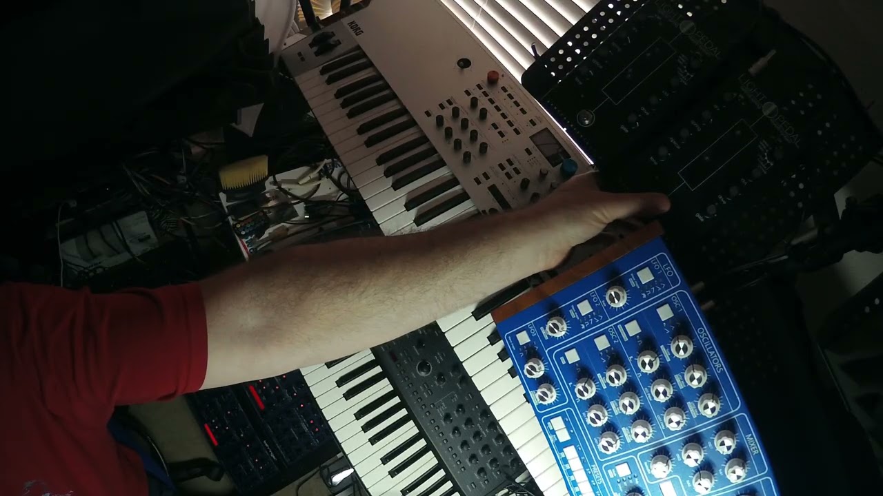 Behringer stereo channels of TWO UB-Xa Part 6
