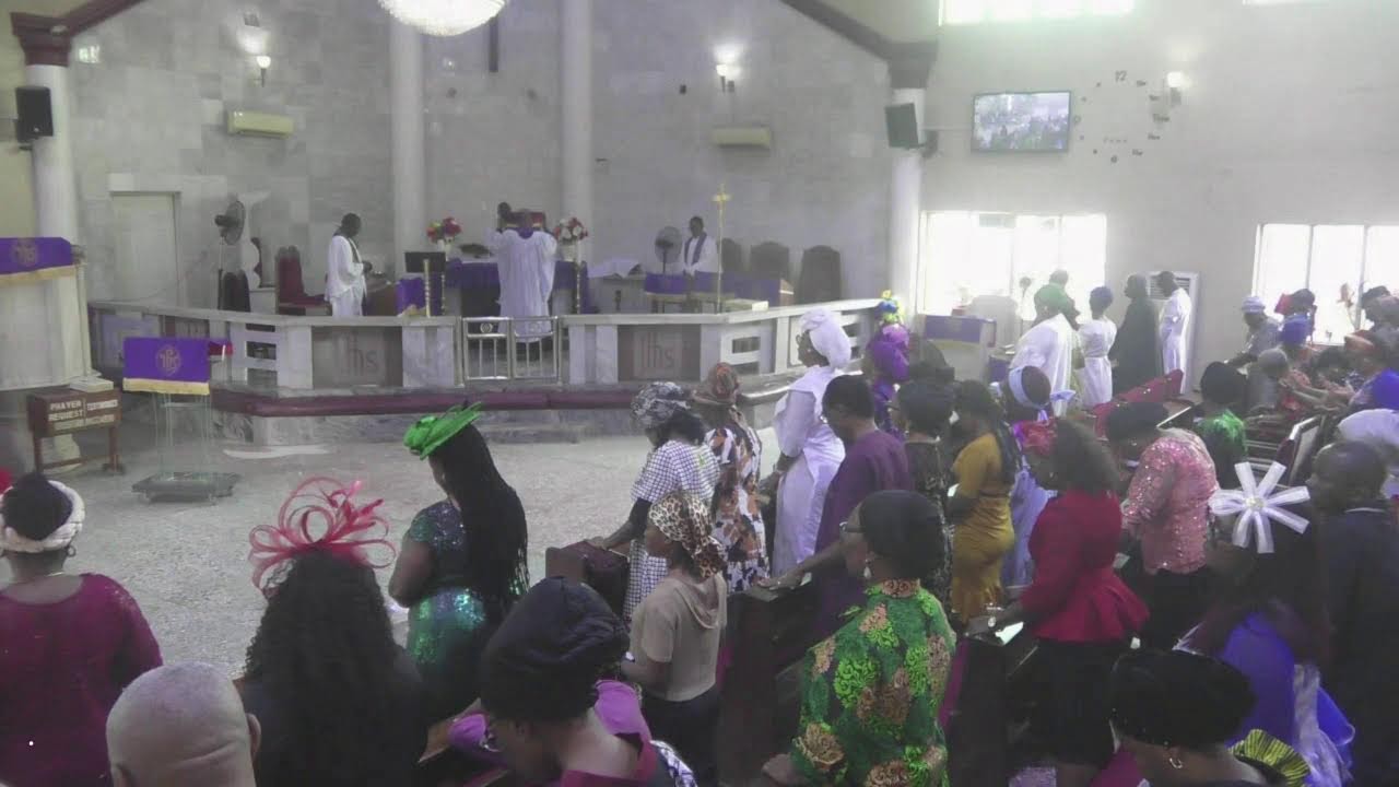 1ST SERVICE(HOLY COMMUNION)