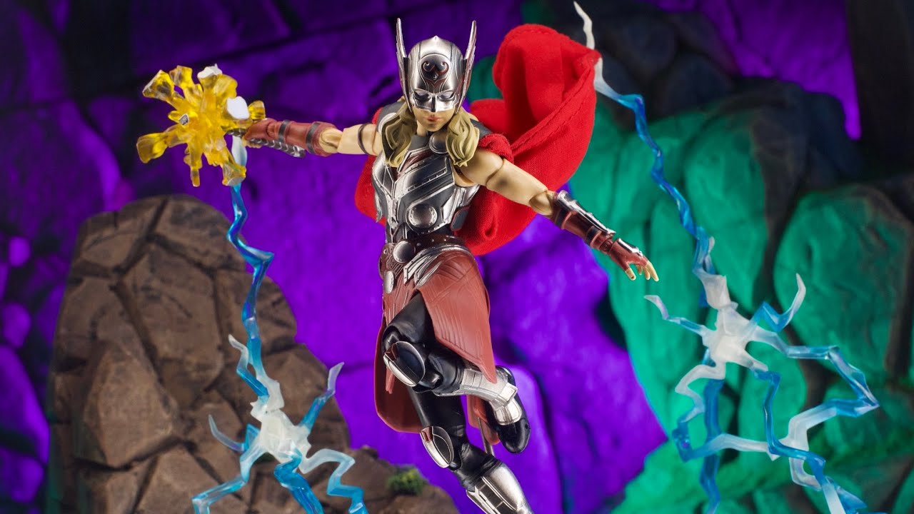 S.H. Figuarts Thor: Love & Thunder Mighty Thor Jane Foster Review