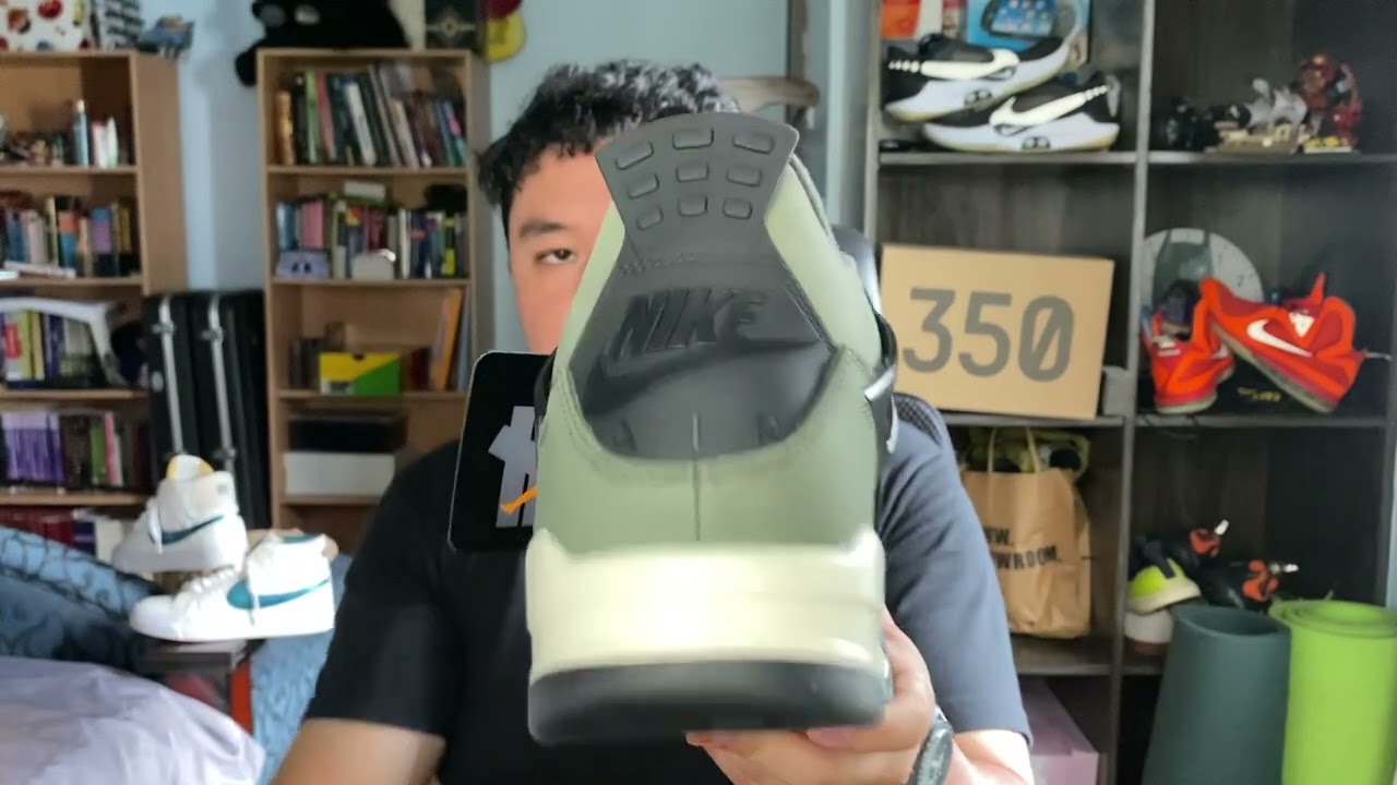 Air Jordan 4 Undefeated 2025
