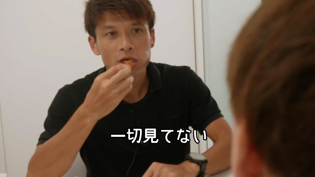 ノールックで食べるとどういうメリットがあるのか？