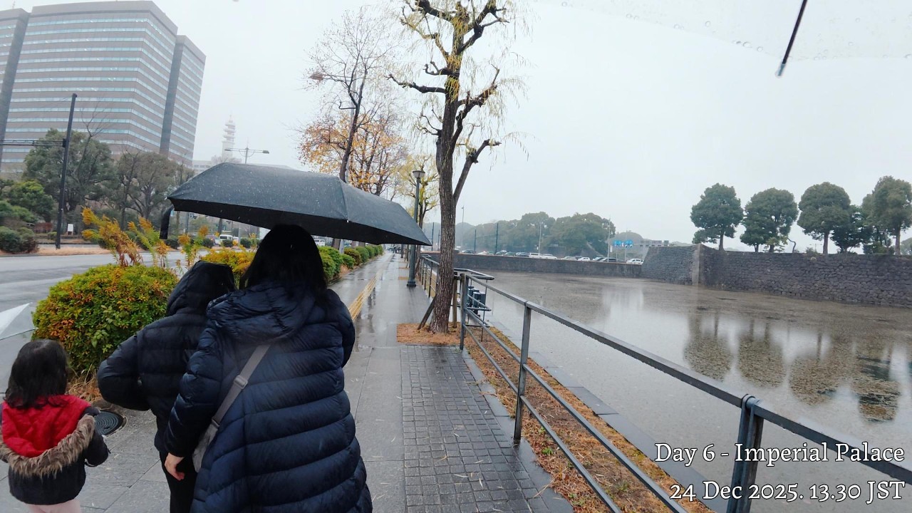Japan Family Holiday 2025 - Part 5: Rain in Tokyo Imperial Palace | Hujan-hujanan di Tokyo!!