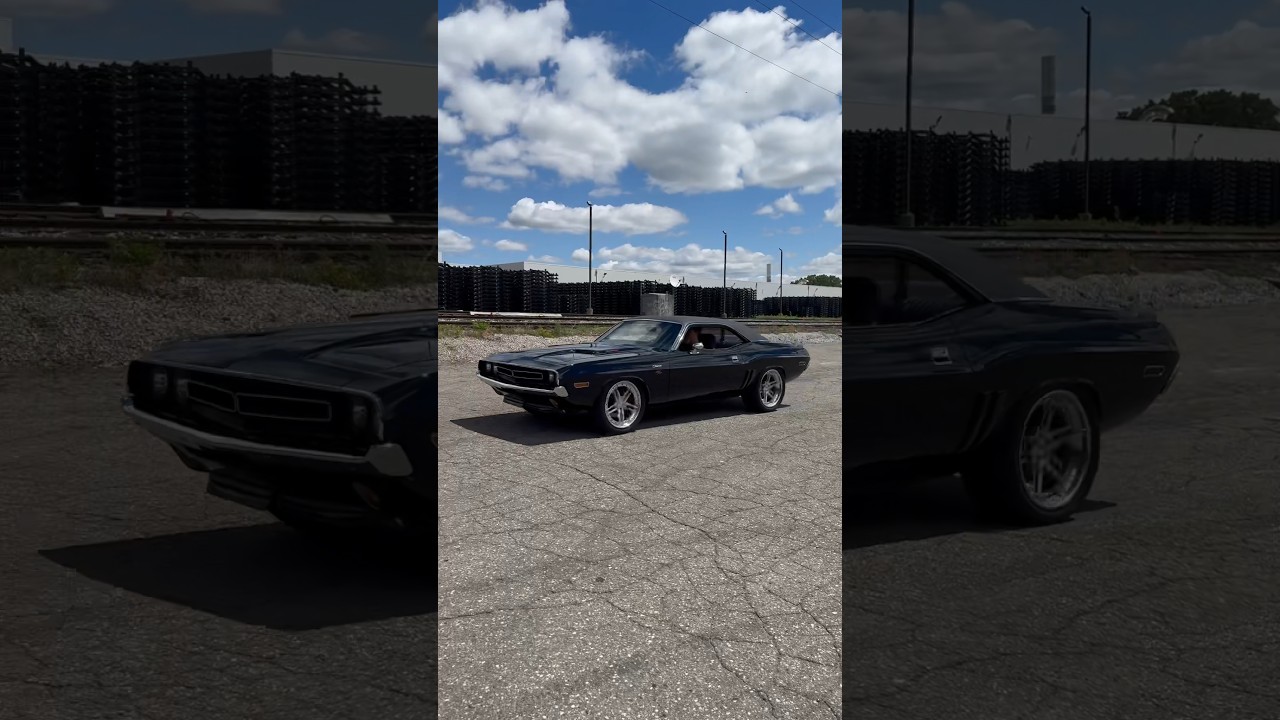 Listen to the sound of this badass 1971 Dodge Challenger R/T Restomod 😈🔥