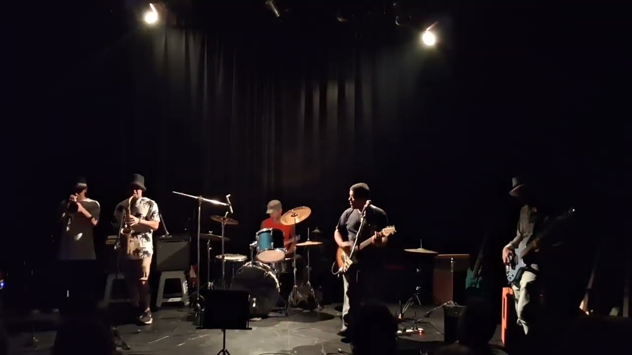 Bandas del fuego. Ska de barrio. (Marzo 2.026).