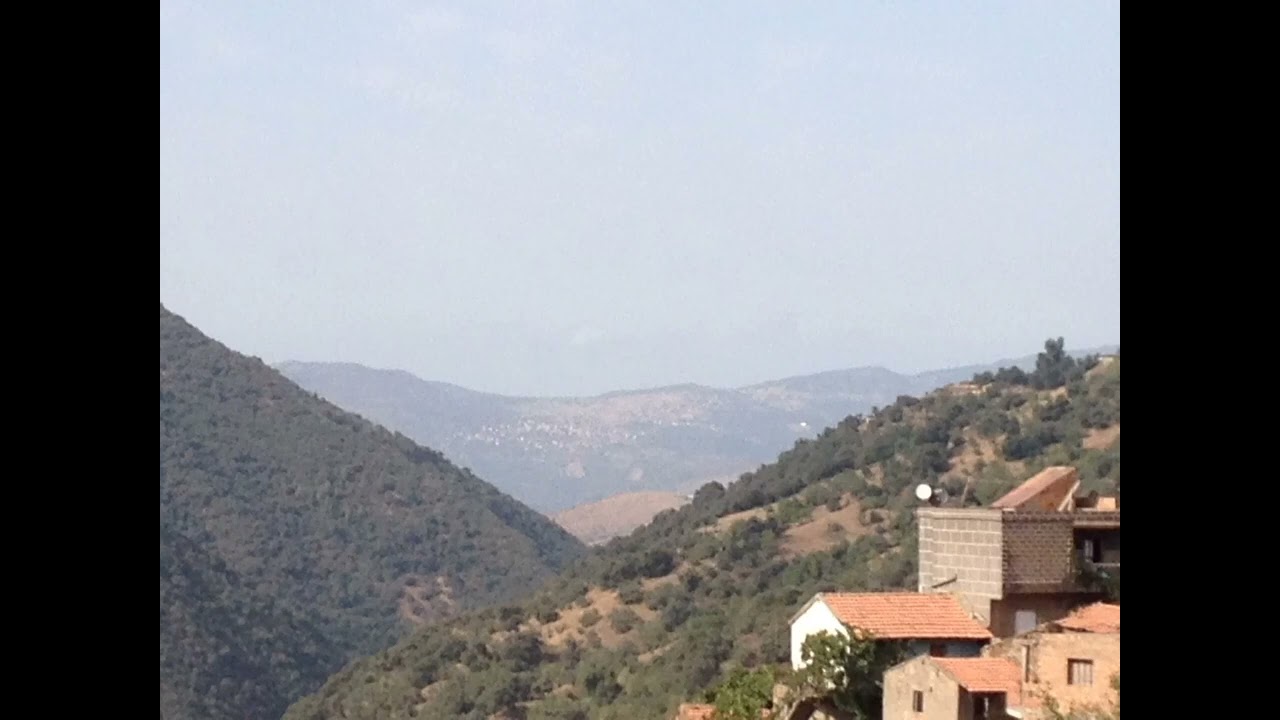 Urar sɣur Ḥnifa d Lla Zina