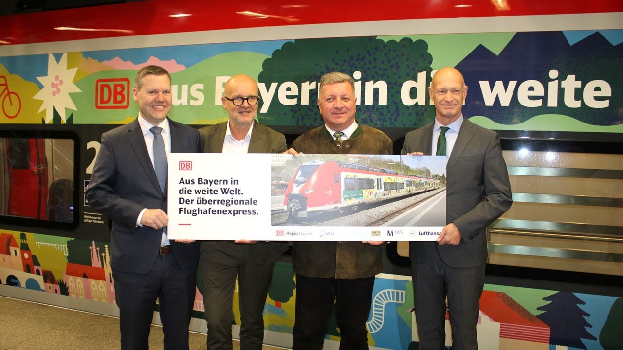 Kunstvoll gestaltete Regionalz&uuml;ge werben f&uuml;r Flughafenexpress N&uuml;rnberg&ndash;M&uuml;nchen