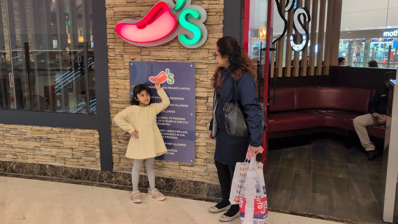 Chili’s DLF Mall – Hype vs Reality? 🤔🔥