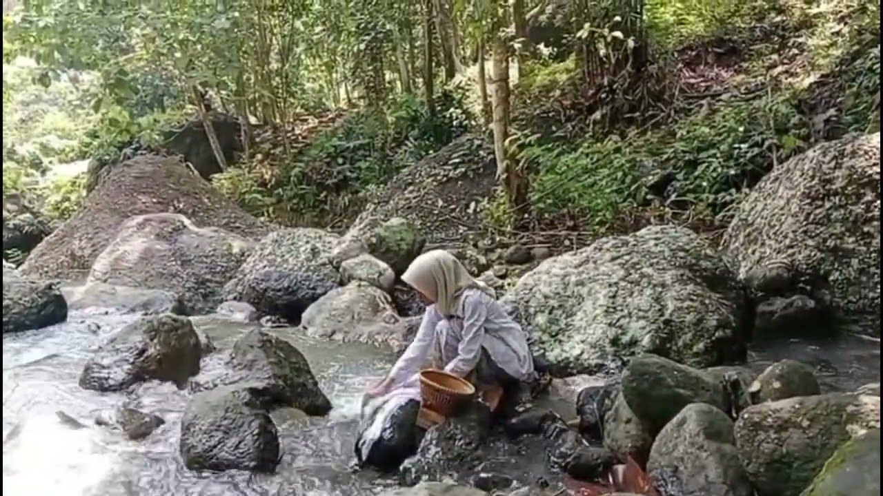 DRAMA SUNDA BAWANG BODAS JEUNG BAWANG BEUREUM || KELOMPOK ANGGREK XII MIPA 2