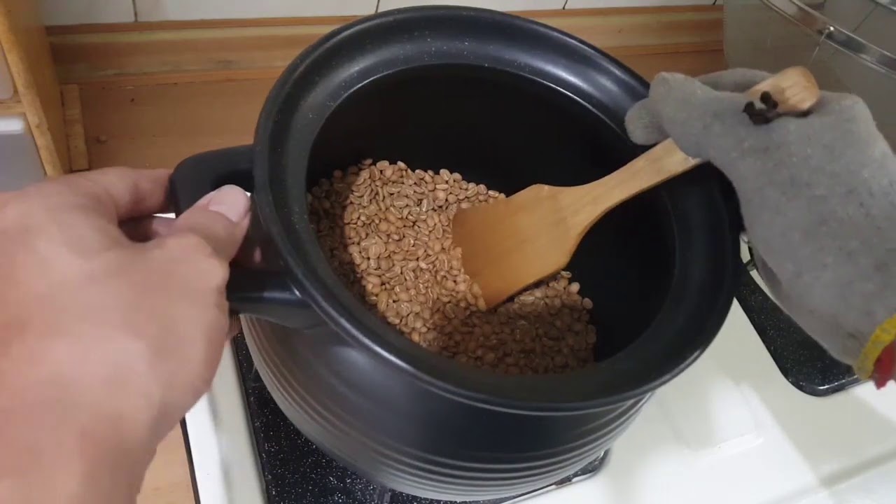 【Sam's coffee life】在家的陶鍋烘豆—陶鍋二烘操作紀錄! 【Homemade coffee  roasting  With Pottery Pot in 2 stage】