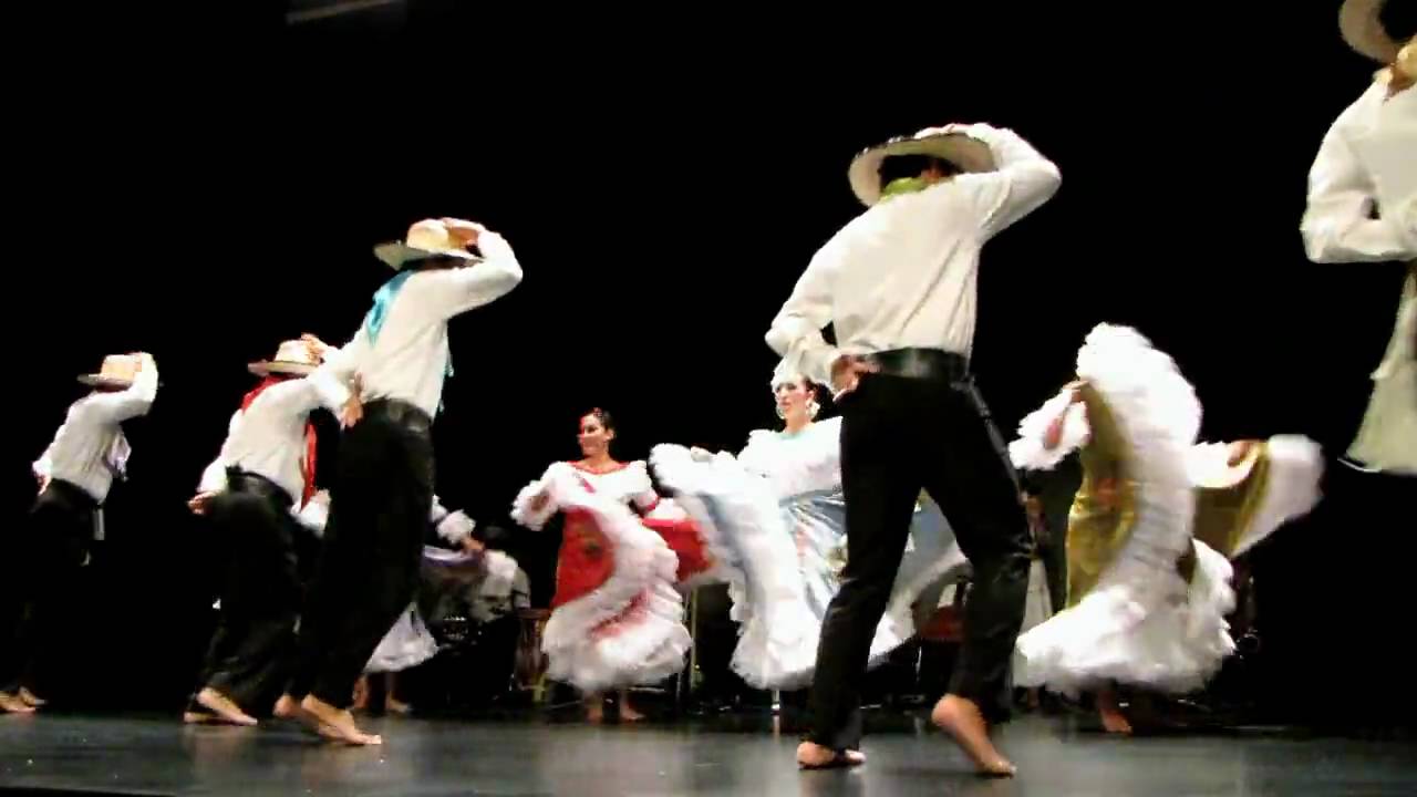 San Juanero, Danzas Carmen Lopez Univalle Europa 2009