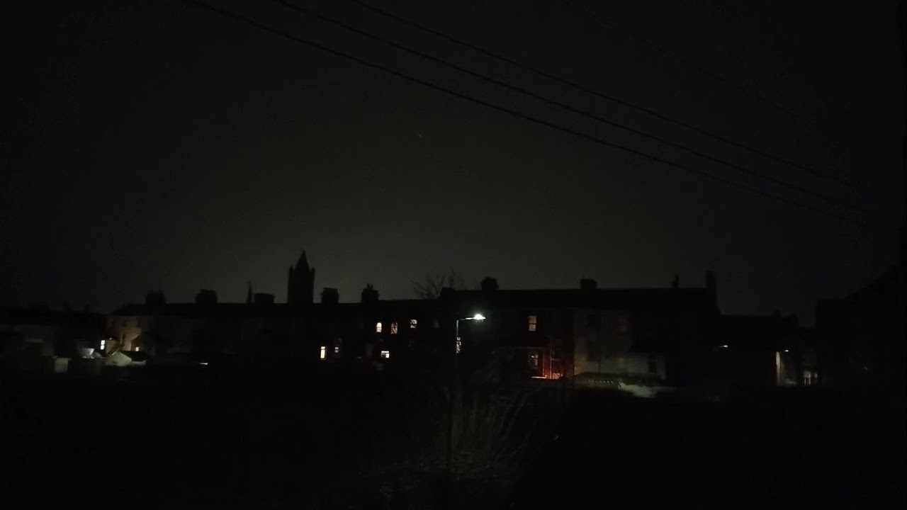 This sound was in the sky for 45mins i could hear it in my home???? 