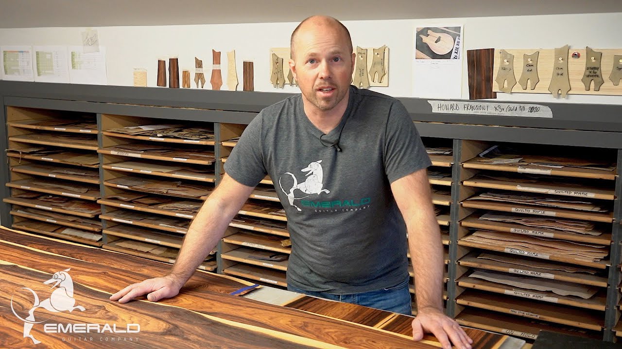 𝐕𝐄𝐍𝐄𝐄𝐑 𝐅𝐄𝐀𝐓𝐔𝐑𝐄 : Cocobolo