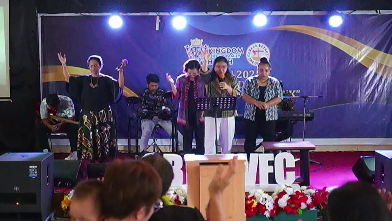 Siaran langsung Kingdom Worship Family Church KWFC