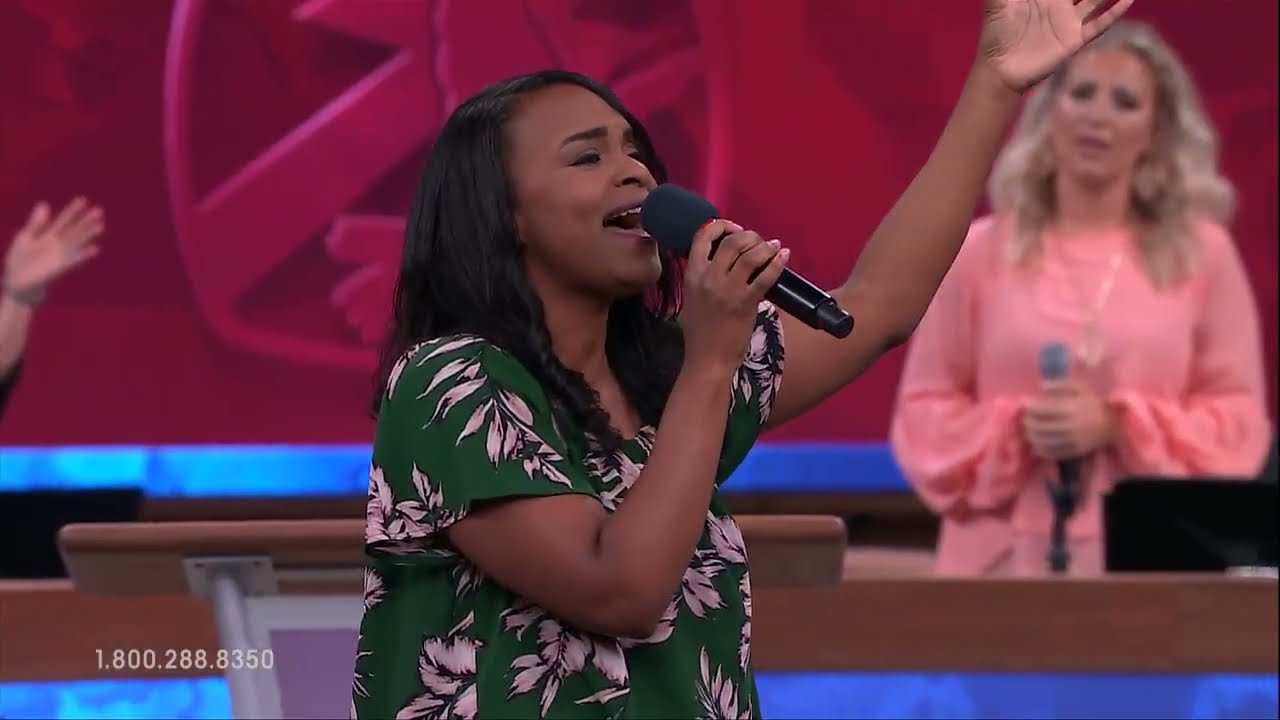 In Jesus' Name (LIVE) | Tara Montpetit
