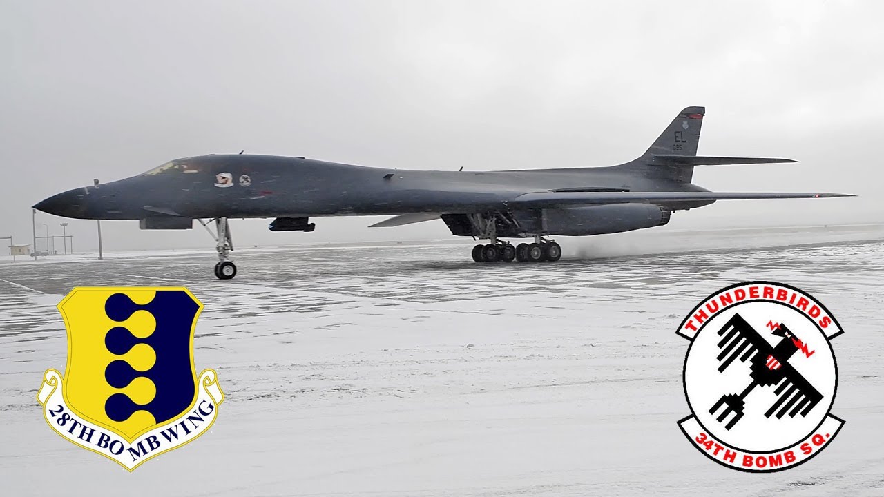 Winter Landings of B-1B Lancers at Ellsworth AFB (4K)