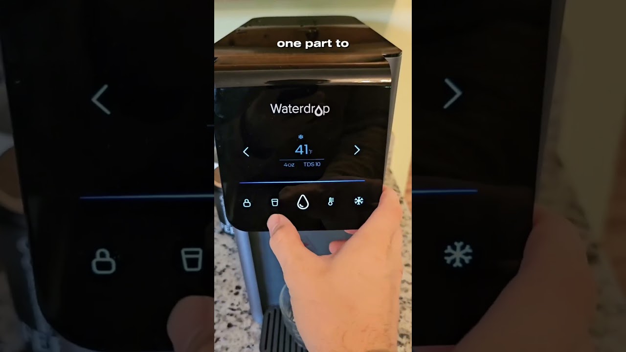Что может быть волшебнее праздничного настроения? Диспенсер для воды Waterdrop A1! ✨