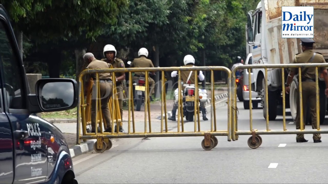 Parliament Road closed